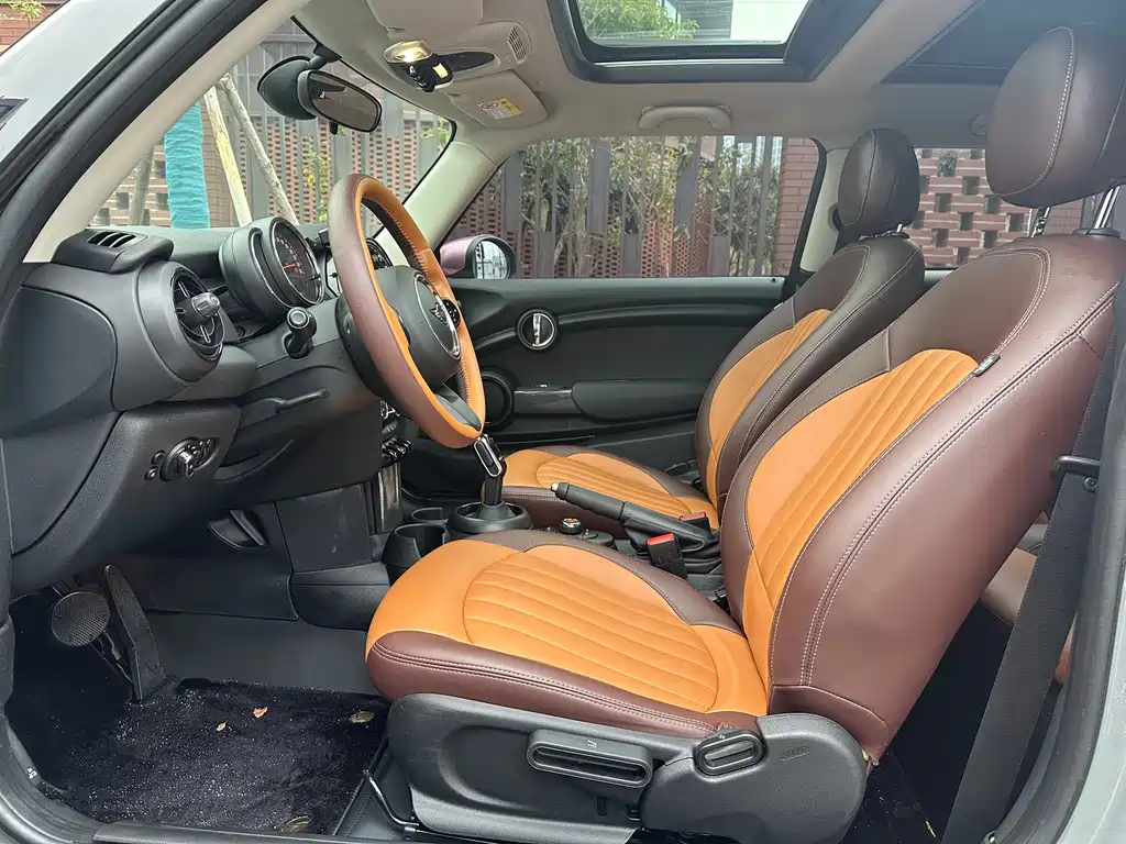MINI MINI 2022 Model Year Facelift 1.5T ONE 2022 - thumbnail 11