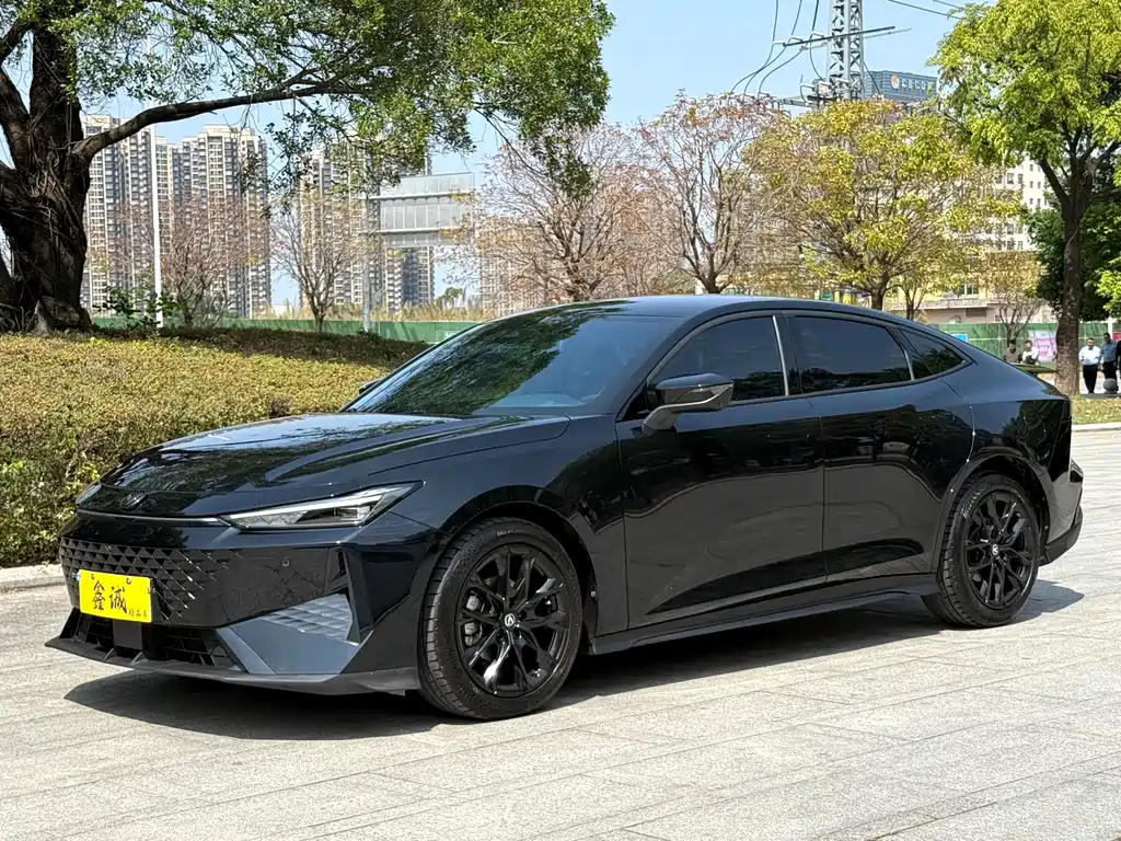 Changan Changan UNI-V 2024 1.5T Premium Edition 2024