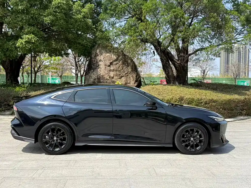 Changan Changan UNI-V 2024 1.5T Premium Edition 2024 - thumbnail 19