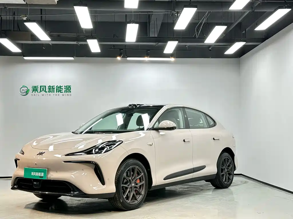 IM Motors Zhiji LS6 2023 Max Standard Edition 2024