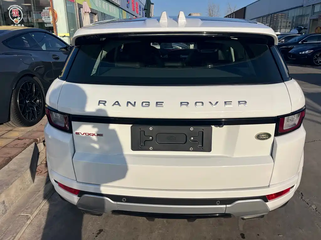 Land Rover Range Rover Evoque 2018 240PS SE DYNAMIC Intelligent Sharp Edition 2018 - thumbnail 3