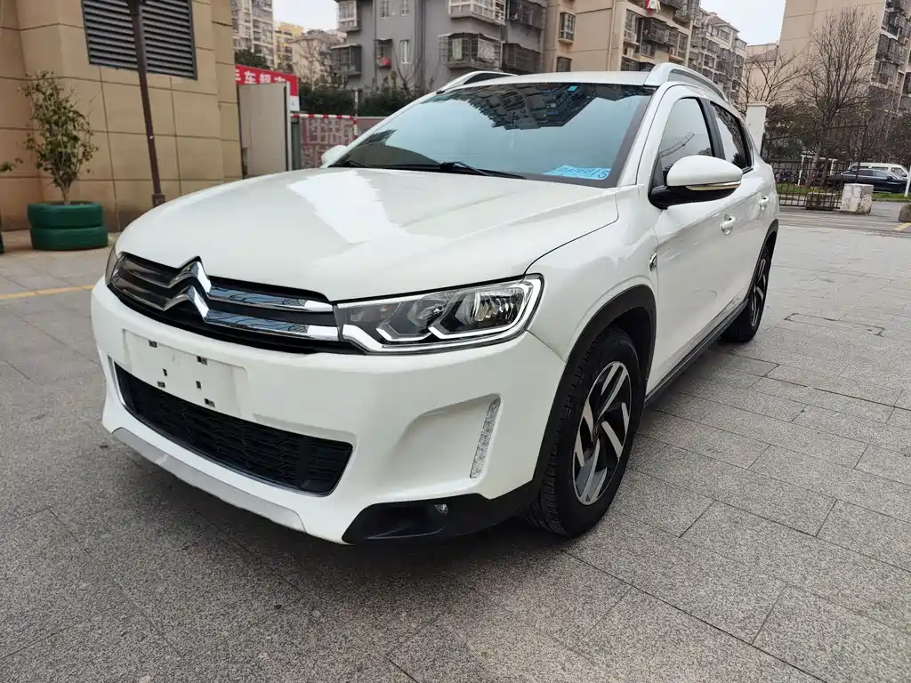 Citroen Citroen C3-XR 2015 1.6THP Automatic Pioneer Edition 2015