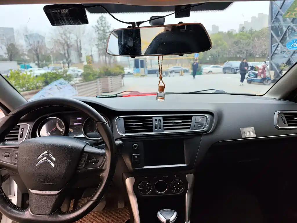 Citroen Citroen C3-XR 2015 1.6THP Automatic Pioneer Edition 2015 - thumbnail 10