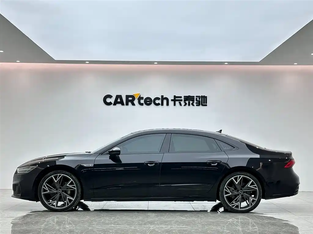 Audi Audi A7L 2024 45 TFSI quattro S-line Black Knight Edition 2023 - thumbnail 2