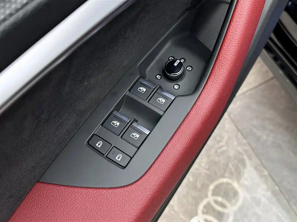 Audi Audi A7L 2024 45 TFSI quattro S-line Black Knight Edition 2023 - thumbnail 17