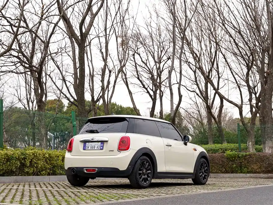 MINI MINI 2016 1.2T ONE Pioneer Edition 2016 - thumbnail 4