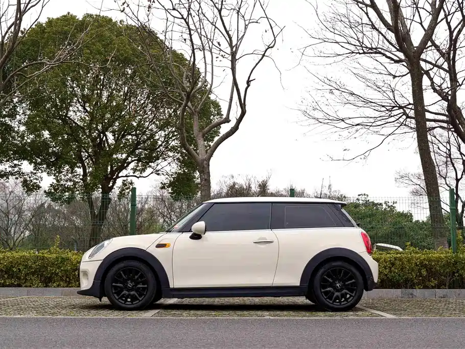 MINI MINI 2016 1.2T ONE Pioneer Edition 2016 - thumbnail 7