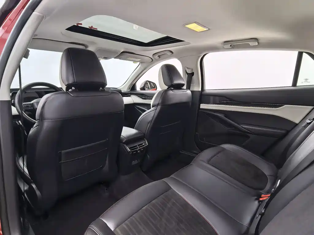 Ford Mondeo 2022 EcoBoost 245 Luxury Edition 2022 - thumbnail 11