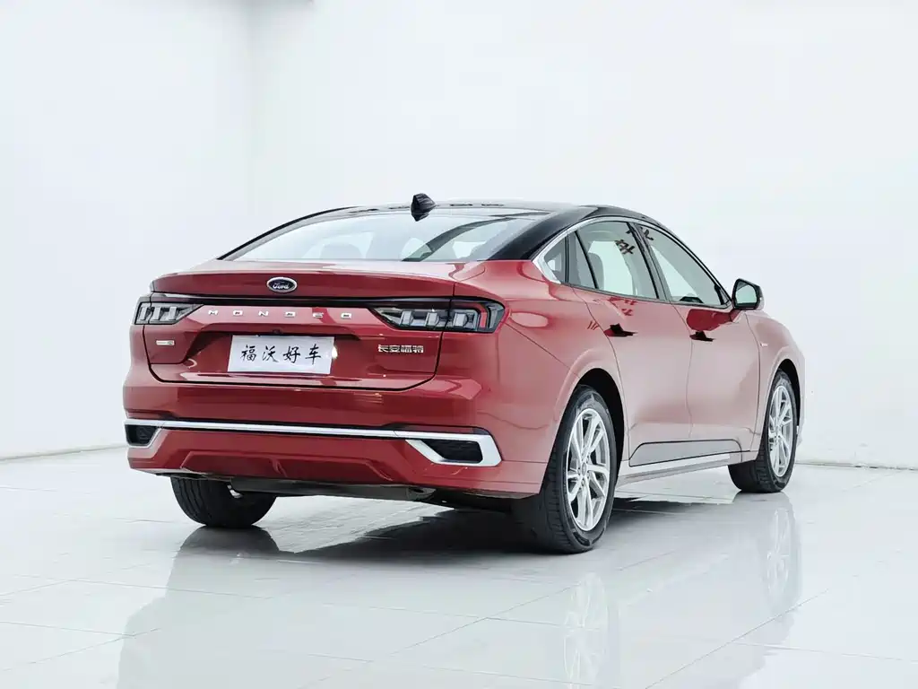 Ford Mondeo 2022 EcoBoost 245 Luxury Edition 2022 - thumbnail 27