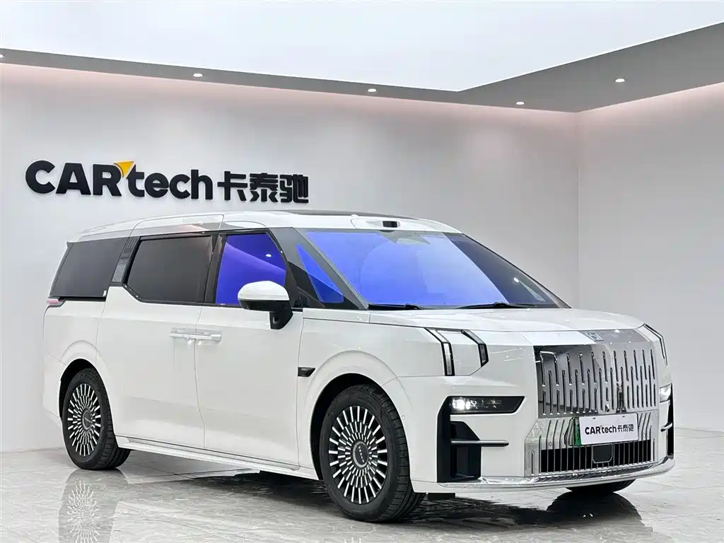 Zeekr Zeekr 009 2024 Six-Seat Executive Edition AWD 108kWh 2025 - thumbnail 6