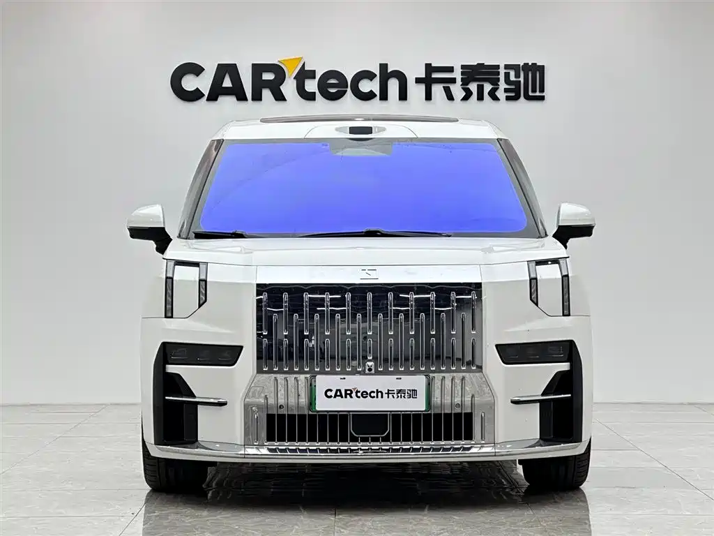 Zeekr Zeekr 009 2024 Six-Seat Executive Edition AWD 108kWh 2025 - thumbnail 7