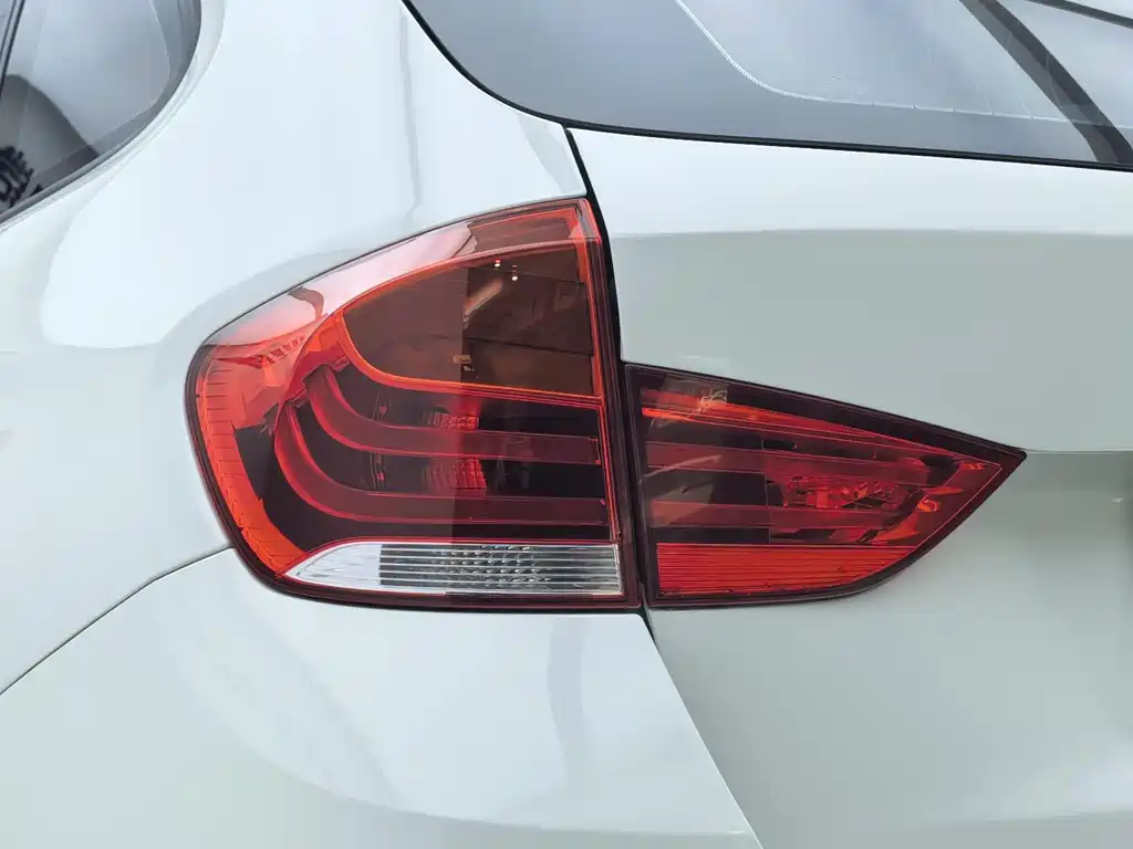 BMW BMW X1 2014 sDrive18i Fashion Edition 2015 - thumbnail 25