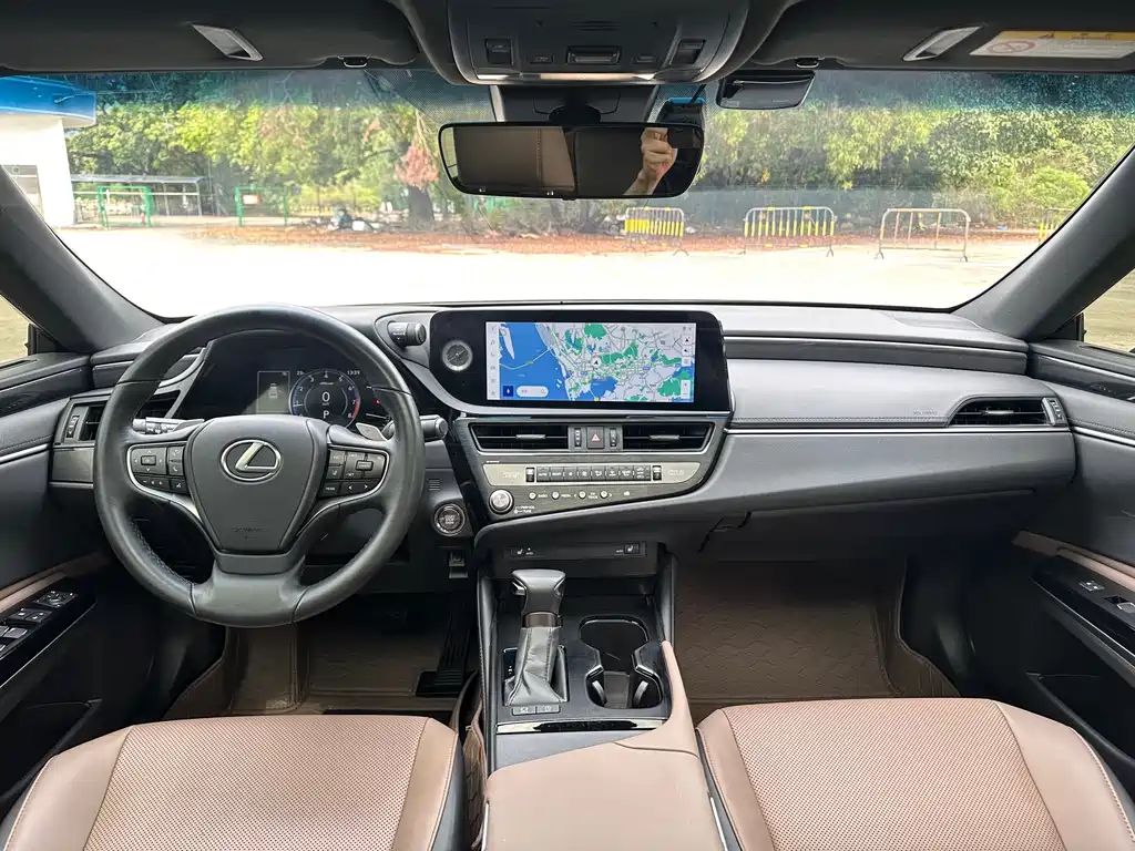 Lexus Lexus ES 2024 200 Premium Edition 2024 - thumbnail 4