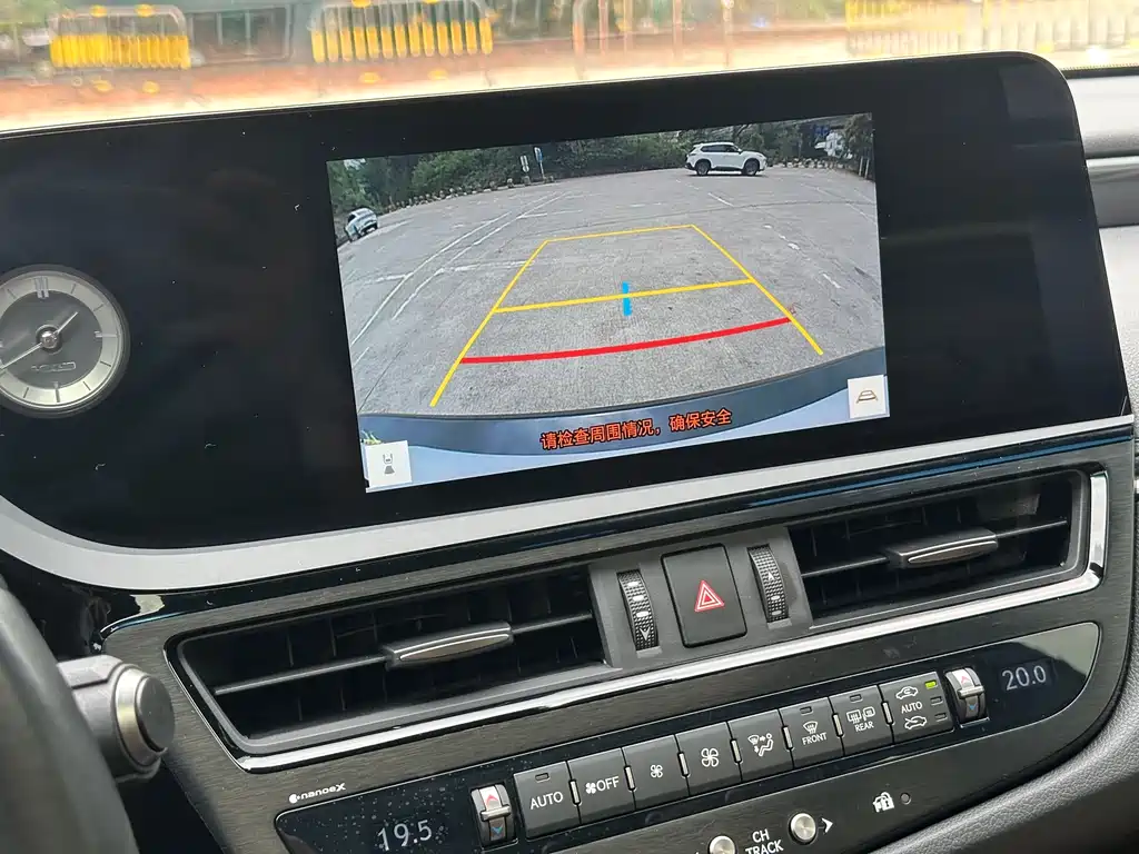 Lexus Lexus ES 2024 200 Premium Edition 2024 - thumbnail 12