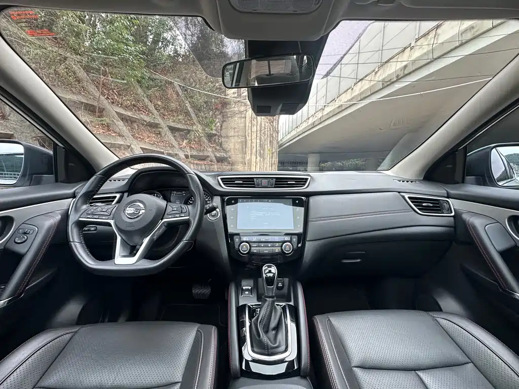 Nissan Nissan Qashqai 2022 2.0L CVT XV Premium 2022 - thumbnail 4