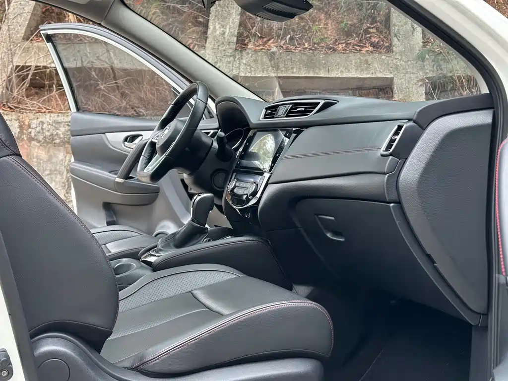 Nissan Nissan Qashqai 2022 2.0L CVT XV Premium 2022 - thumbnail 8