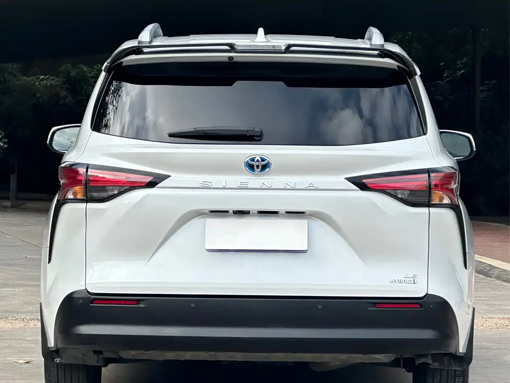 Toyota Toyota Sienna 2021 2.5L Hybrid LE 2022 - thumbnail 18