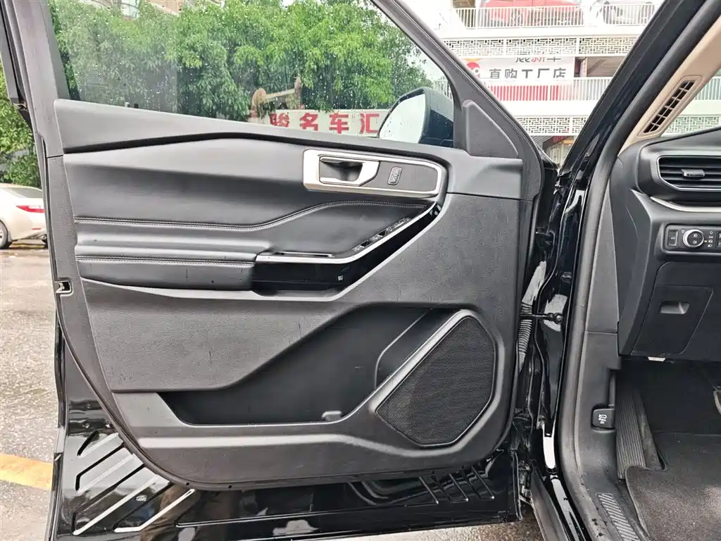 Ford Ford Explorer 2020 EcoBoost 285 RWD Style Edition 7-seater 2021 - thumbnail 22