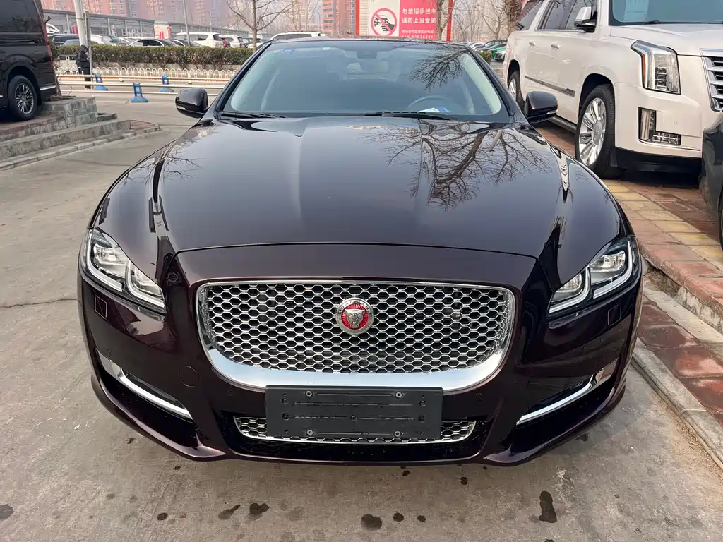 Jaguar Jaguar XJ 2016 XJL 2.0T RWD Elegant Business Edition 2017 - thumbnail 2