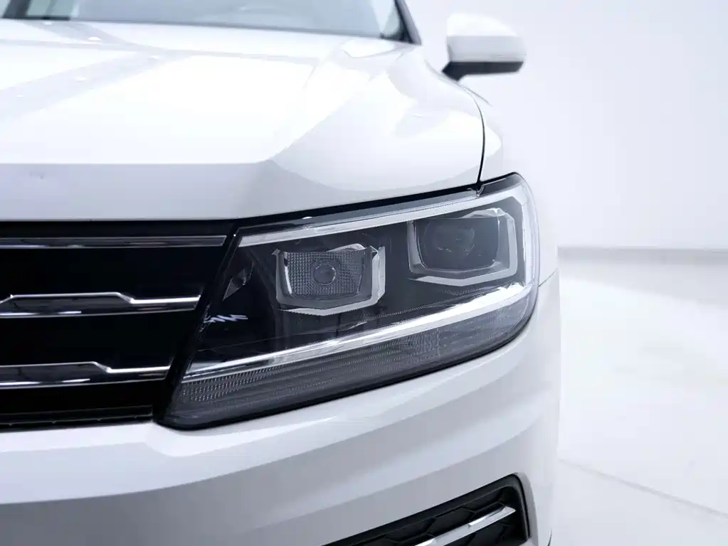 Volkswagen Tiguan L 2019 Facelift 280TSI Automatic 2WD Panoramic Comfort Edition China VI 2020 - thumbnail 9