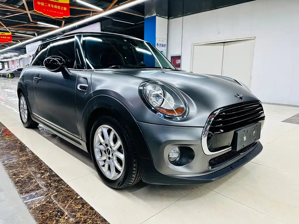 MINI MINI 2014 1.5T COOPER Fun 2016 - thumbnail 6