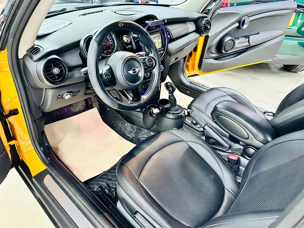 MINI MINI 2014 1.5T COOPER Fun 2016 - thumbnail 15