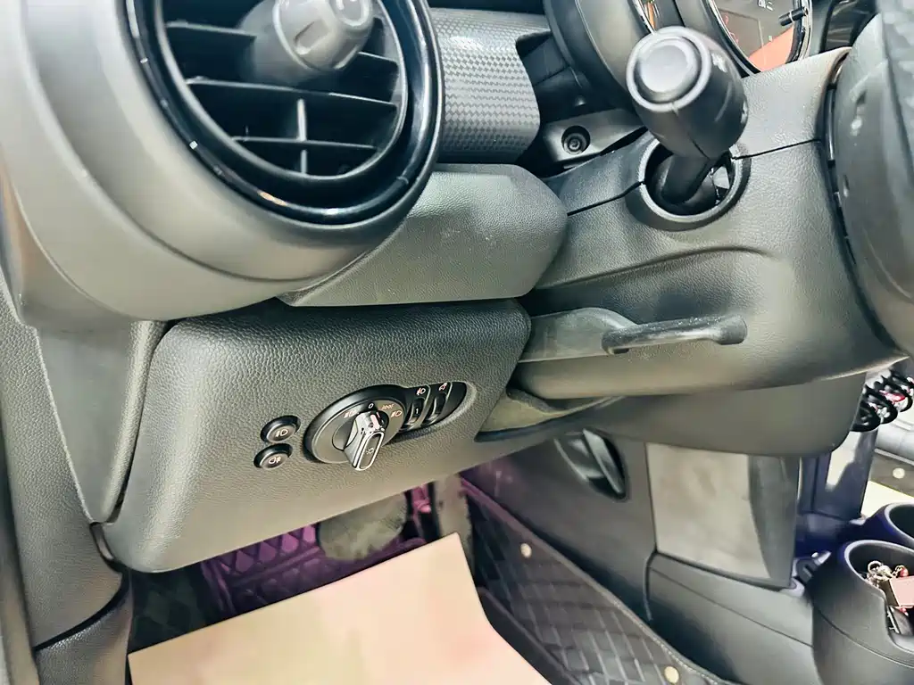 MINI MINI 2014 1.5T COOPER Fun 2016 - thumbnail 26