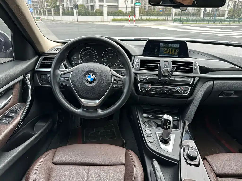 BMW BMW 3 Series 2018 320Li Fashion Edition 2018 - thumbnail 14