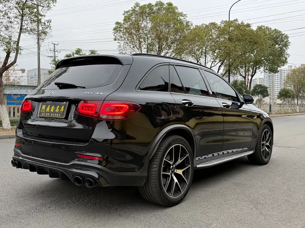 Mercedes-Benz Mercedes-Benz GLC AMG 2022 AMG GLC 43 4MATIC 2023 - thumbnail 8