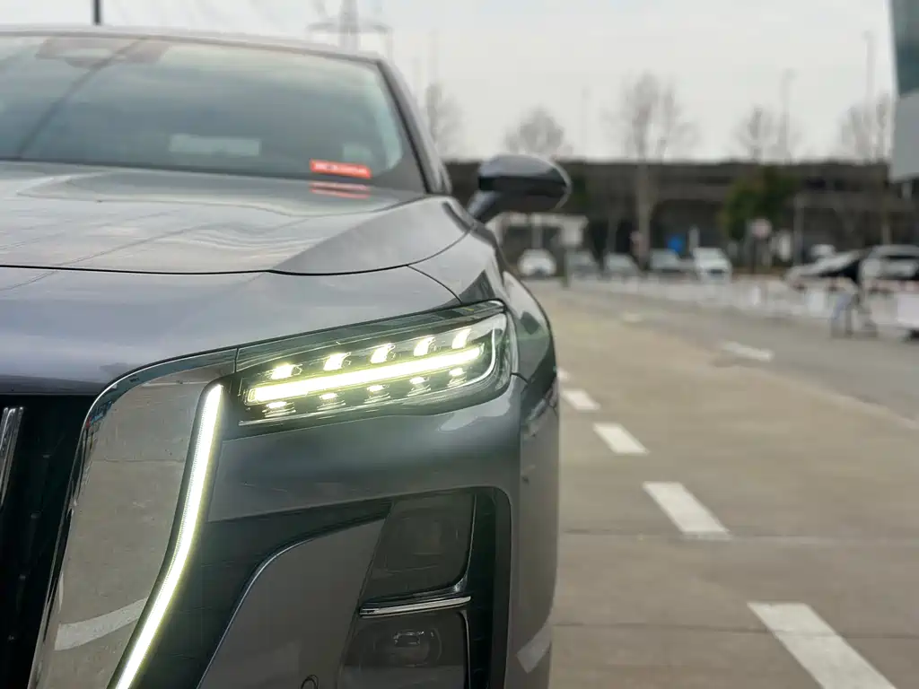Hongqi Hongqi H5 2023 2.0T Automatic Intelligent Connectivity Flag Enjoyment Edition 2023 - thumbnail 4