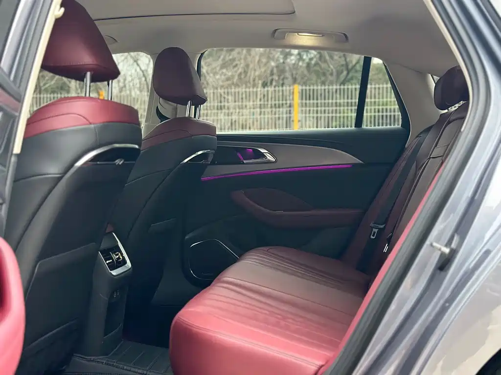 Hongqi Hongqi H5 2023 2.0T Automatic Intelligent Connectivity Flag Enjoyment Edition 2023 - thumbnail 9