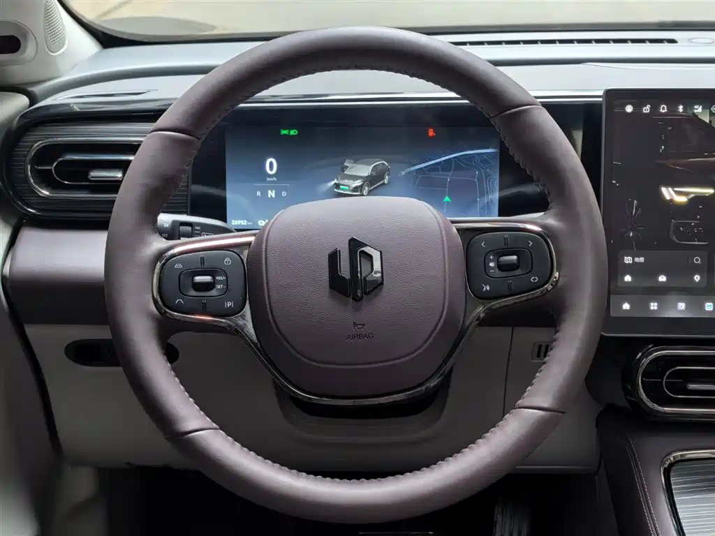 Leapmotor Leapmotor C11 2024 Pure Electric 580 Premium Edition 2025 - thumbnail 12