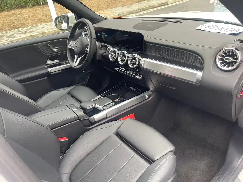 Mercedes-Benz Mercedes-Benz GLB 2021 GLB 200 Dynamic 2021 - thumbnail 15
