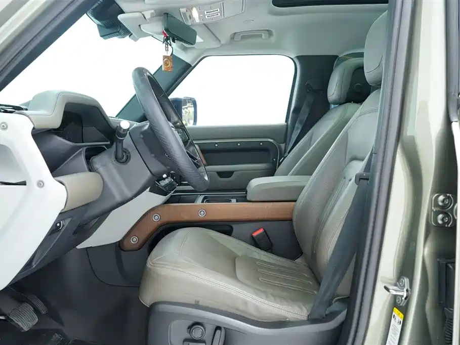Land Rover Land Rover Defender 2020 110 P400 HSE 2021 - thumbnail 5