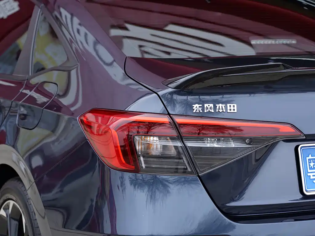 Honda Honda Civic 2022 240TURBO CVT Sport Edition 2023 - thumbnail 4