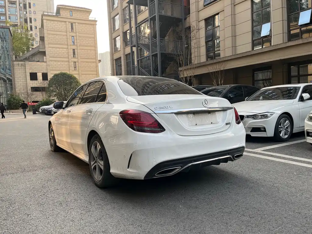 Mercedes-Benz Mercedes-Benz C-Class 2019 C 260 L Sport Edition 2019 - thumbnail 4