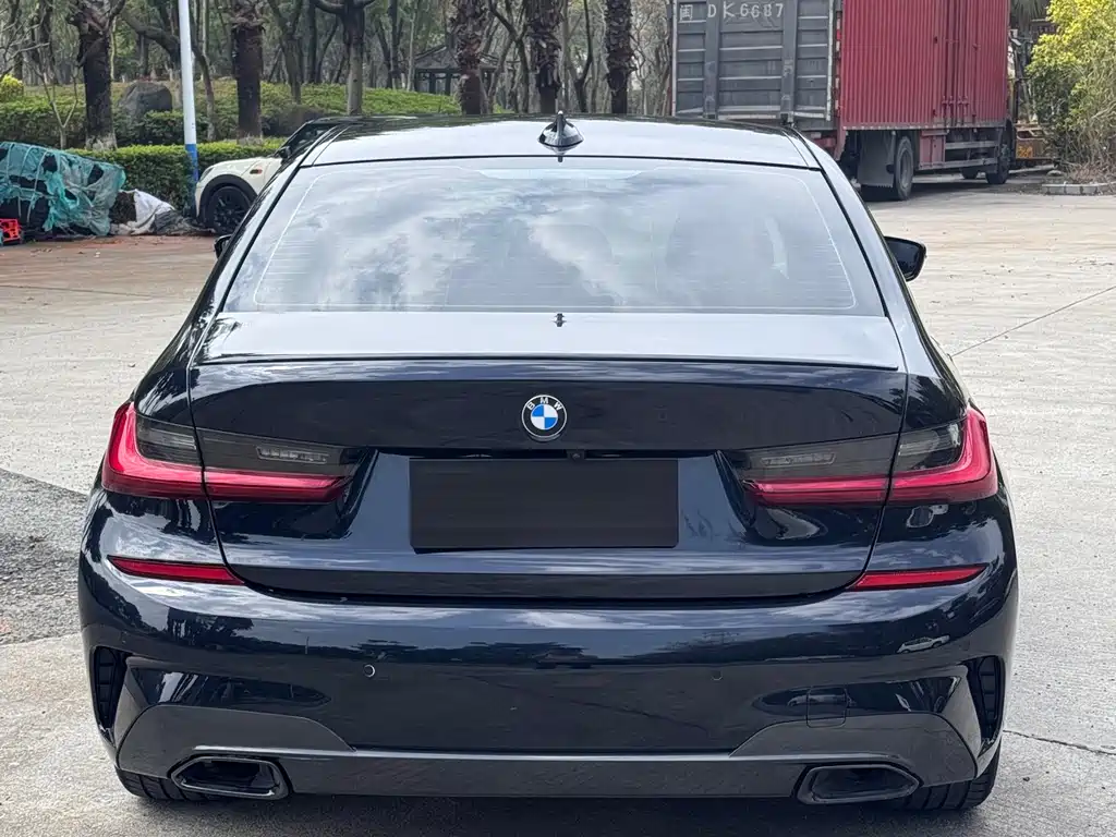 BMW BMW 3 Series 2022 325i M Sport Shadow Night Package 2022 - thumbnail 8