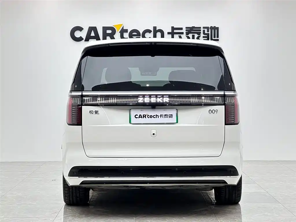 Zeekr Zeekr 009 2024 7-seater AWD 108kWh 2024 - thumbnail 4