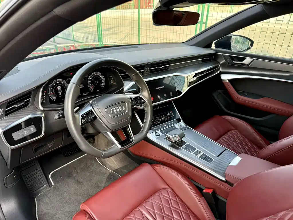 Audi Audi A7L 2024 45 TFSI quattro S-line Black Knight Edition 2024 - thumbnail 3