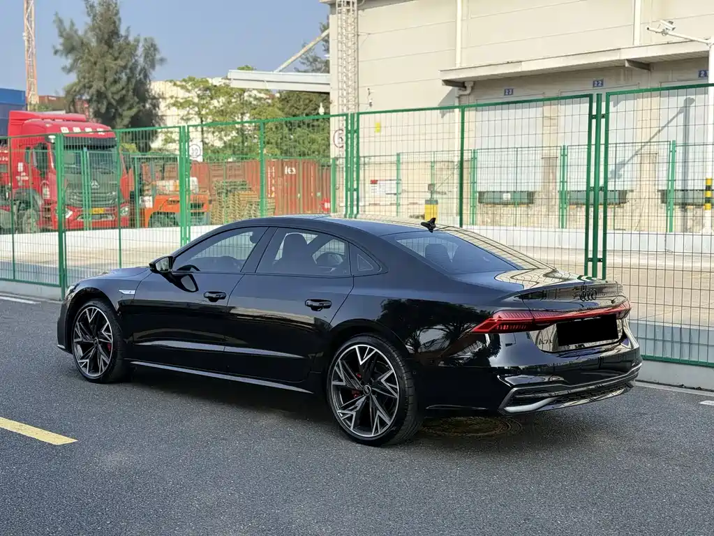 Audi Audi A7L 2024 45 TFSI quattro S-line Black Knight Edition 2024 - thumbnail 13