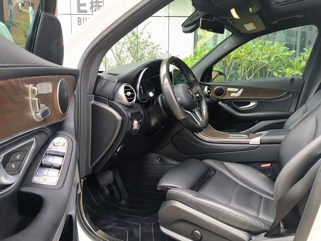 Mercedes-Benz Mercedes-Benz GLC 2020 GLC 260 L 4MATIC Luxury Edition 2020 - thumbnail 8