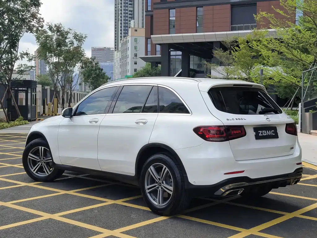 Mercedes-Benz Mercedes-Benz GLC 2020 GLC 260 L 4MATIC Luxury Edition 2020 - thumbnail 17