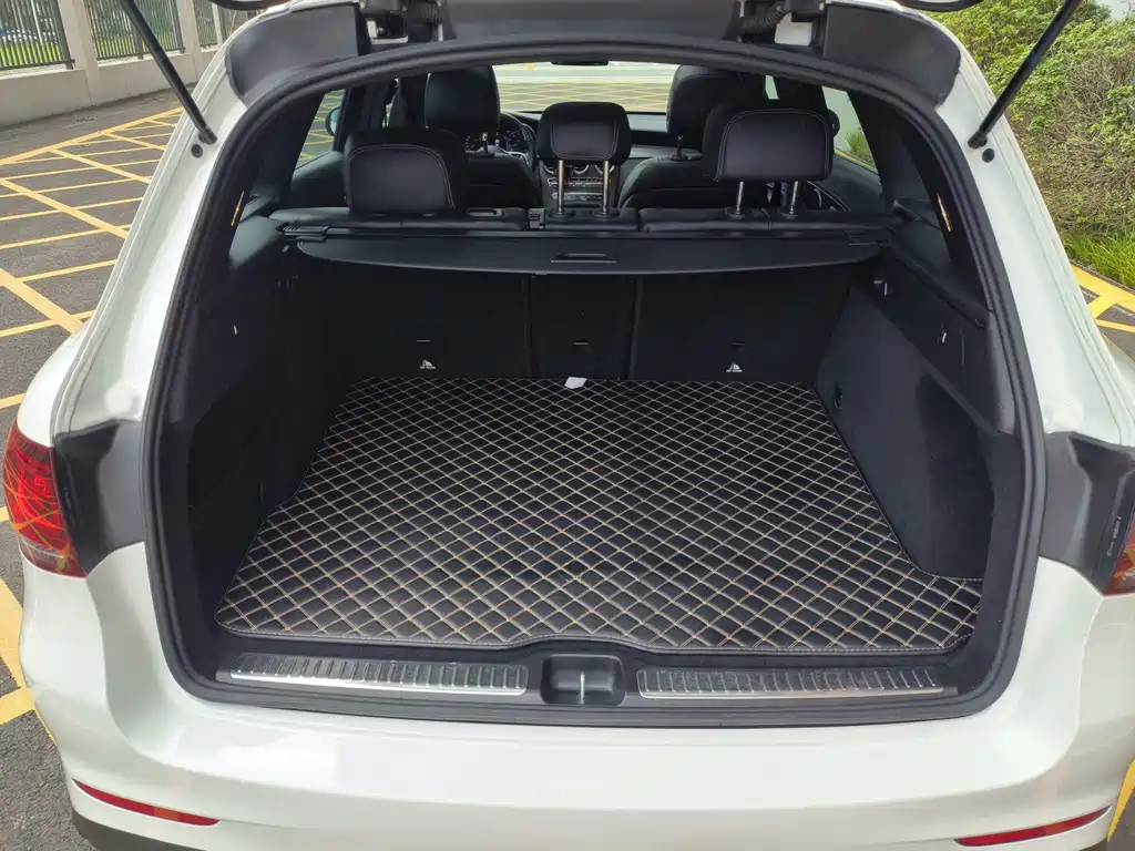 Mercedes-Benz Mercedes-Benz GLC 2020 GLC 260 L 4MATIC Luxury Edition 2020 - thumbnail 22