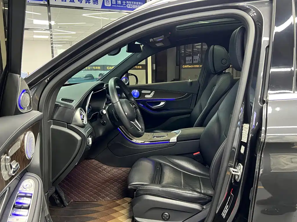 Mercedes-Benz Mercedes-Benz GLC 2020 Facelift GLC 300 L 4MATIC Dynamic 2020 - thumbnail 2