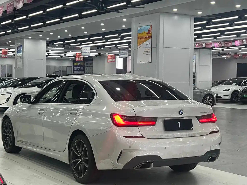BMW BMW 3 Series 2020 325Li M Sport Package 2019 - thumbnail 4