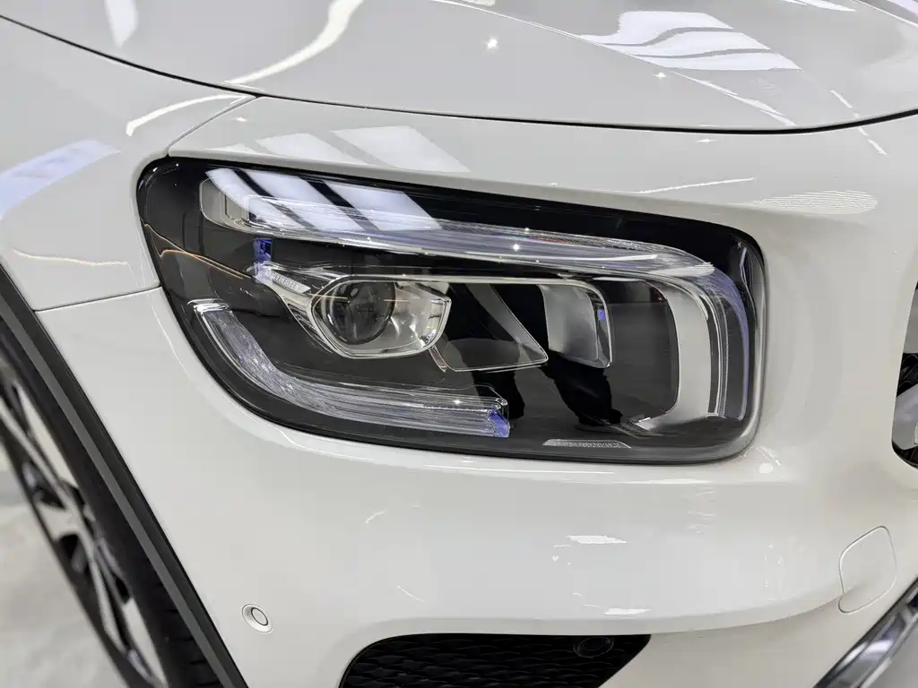 Mercedes-Benz Mercedes-Benz GLB 2021 GLB 200 Style 2021 - thumbnail 11
