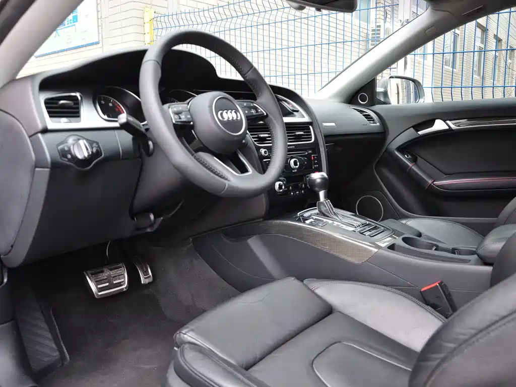 Audi Audi A5 Import 2014 Coupe 45 TFSI 2015 - thumbnail 6