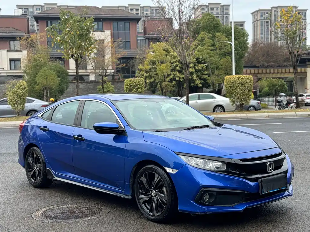 Honda Honda Civic 2019 220TURBO CVT Sport Edition China V 2019 - thumbnail 3