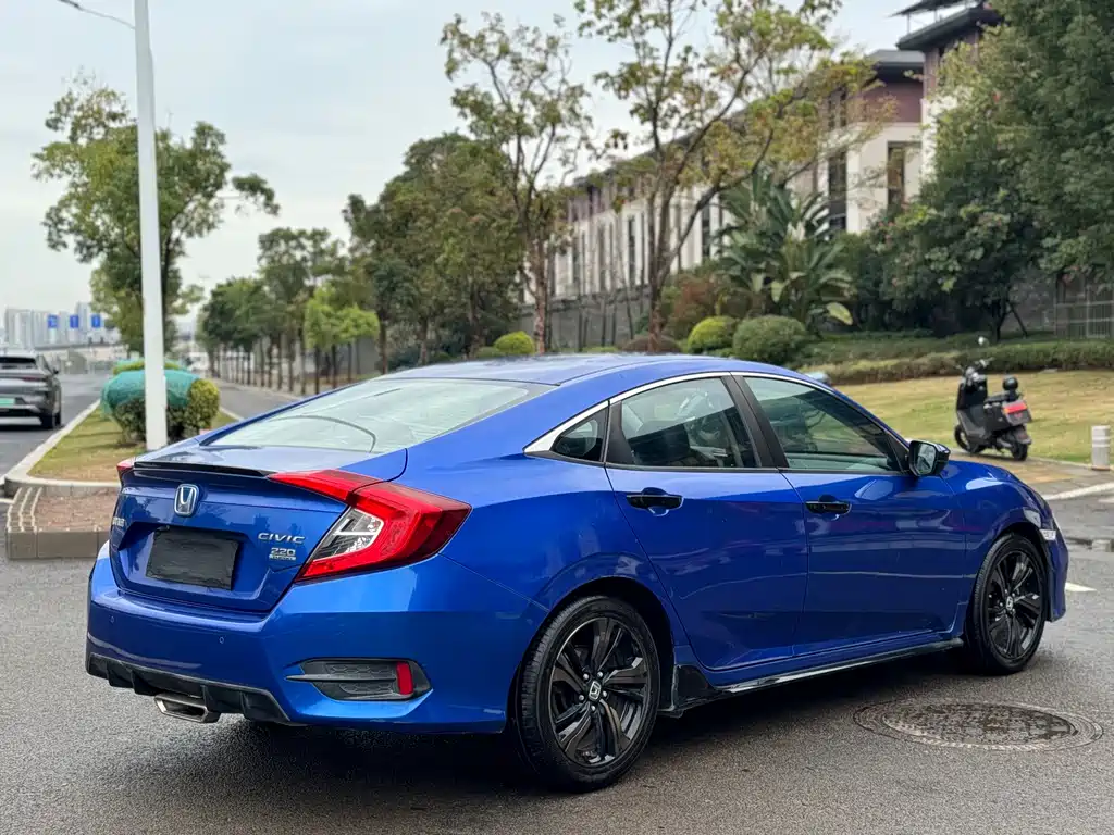 Honda Honda Civic 2019 220TURBO CVT Sport Edition China V 2019 - thumbnail 15