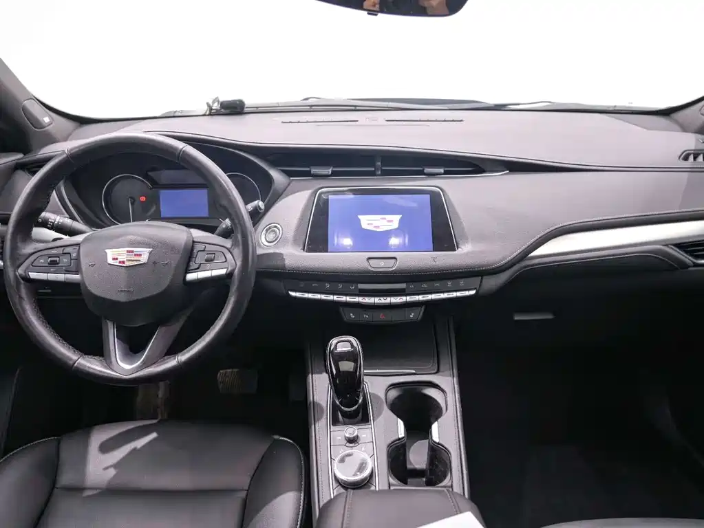Cadillac Cadillac XT4 2020 Facelift 28T FWD Premium 2020 - thumbnail 8